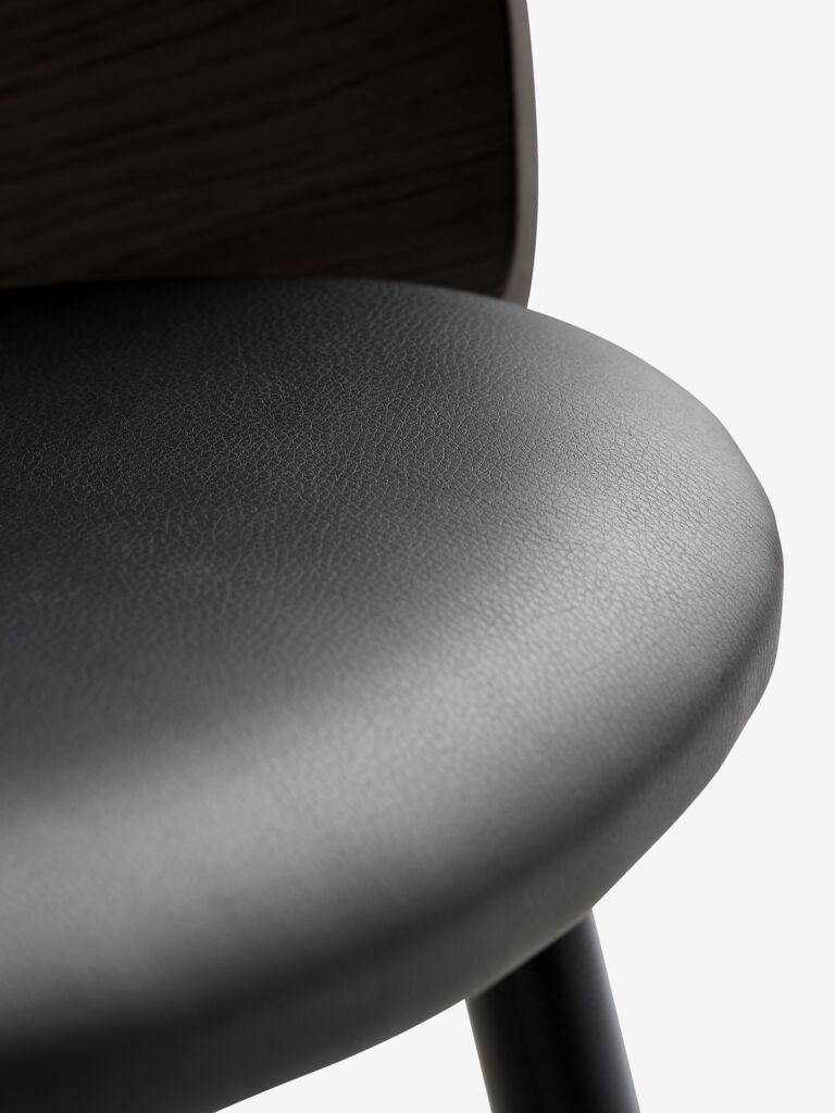 HVIDOVRE Matstol HVIDOVRE mörk ek/svart