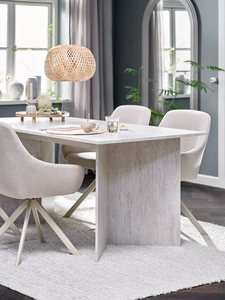 KRONDAL + ROSTRUP KRONDAL L180 bord travertin + 4 ROSTRUP stol beige