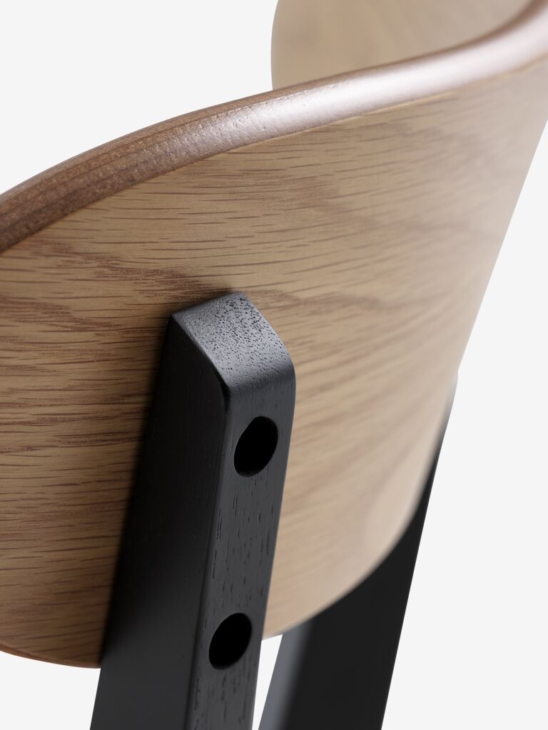 JEGIND Matstol JEGIND natur ek/svart