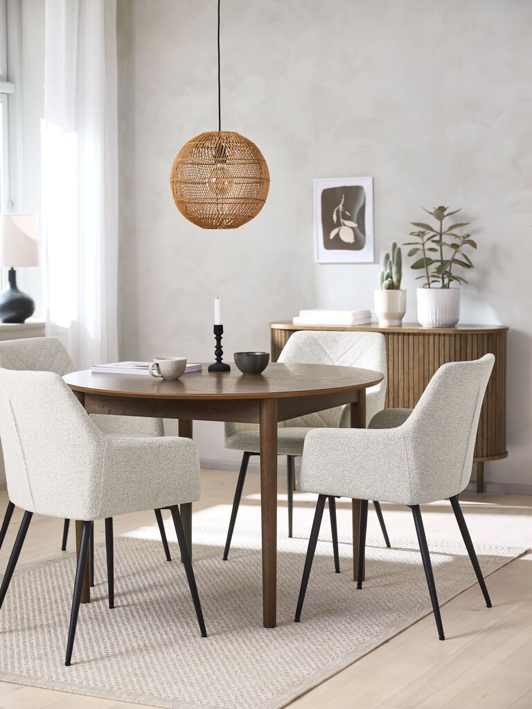 MARSTRAND + PURHUS MARSTRAND Ø110 bord mörk ek + 4 PURHUS stol offwhite