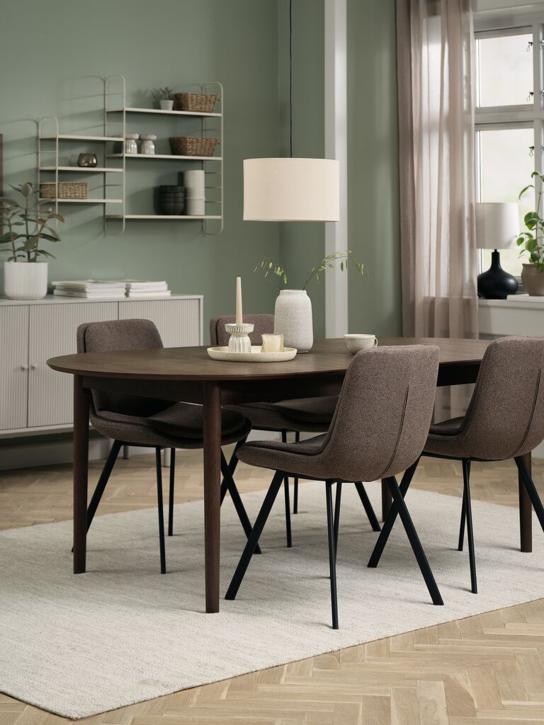 MARSTRAND + MELBY MARSTRAND L200/280 bord mörk ek + 4 MELBY stol ljusbrun