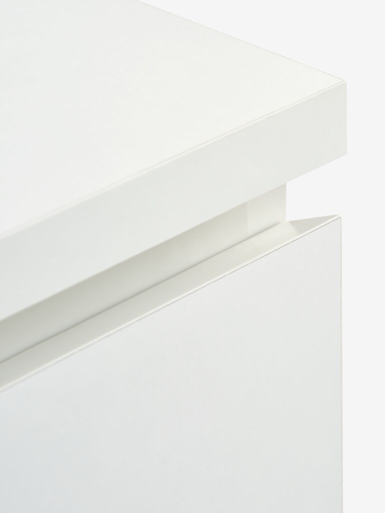 LIMFJORDEN Skänk LIMFJORDEN 2 dörrar 3 lådor vit