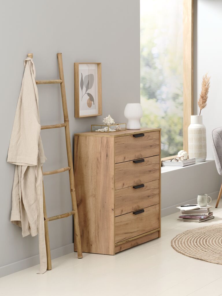 JENSLEV Byrå JENSLEV 4 lådor natur vildekfärgad