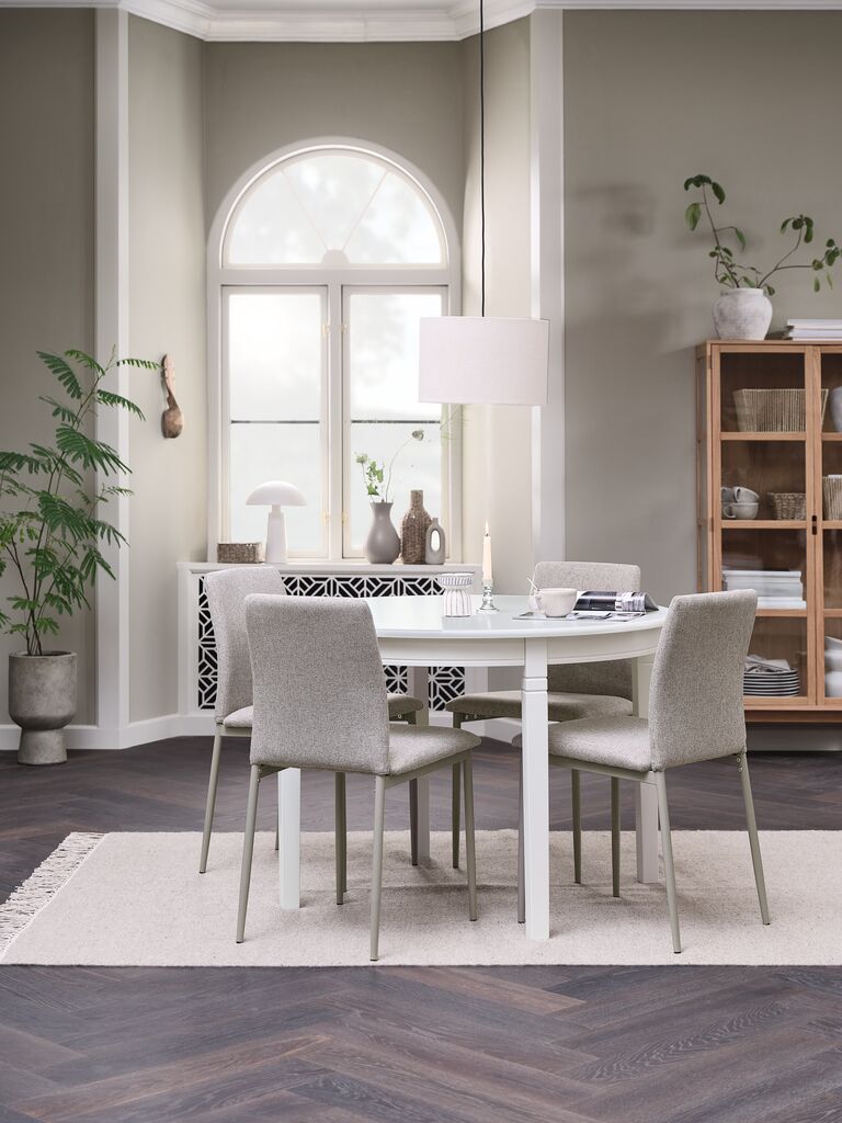 KIRKEBY + BRANDE KIRKEBY Ø110 bord vit + 4 BRANDE stol beige