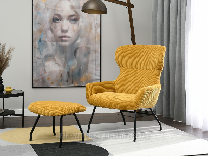 Beżowy Sztruksowy Fotel Conor Z Podnóżkiem Do Salonu