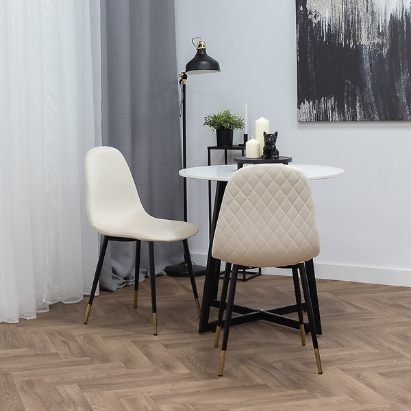 Krzesło tapicerowane welurowe pikowane beżowe do salonu jadalni