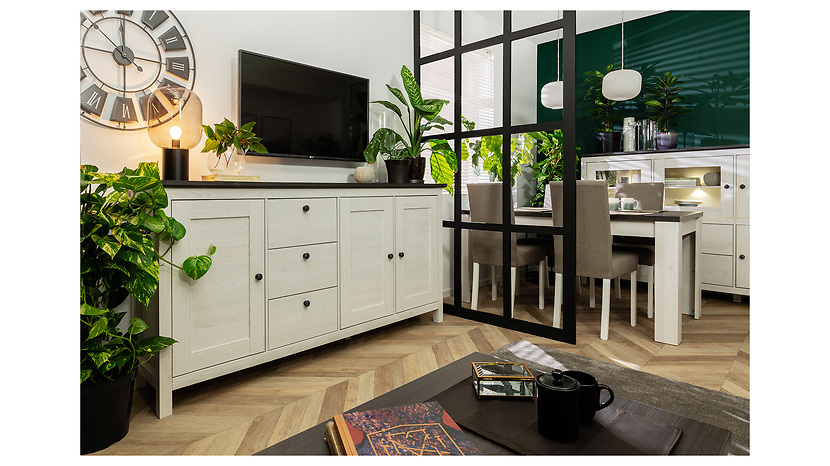 Komoda Hesen 199 cm z 3 drzwiami i 3 szufladami modrzew sibiu jasny/sosna larico