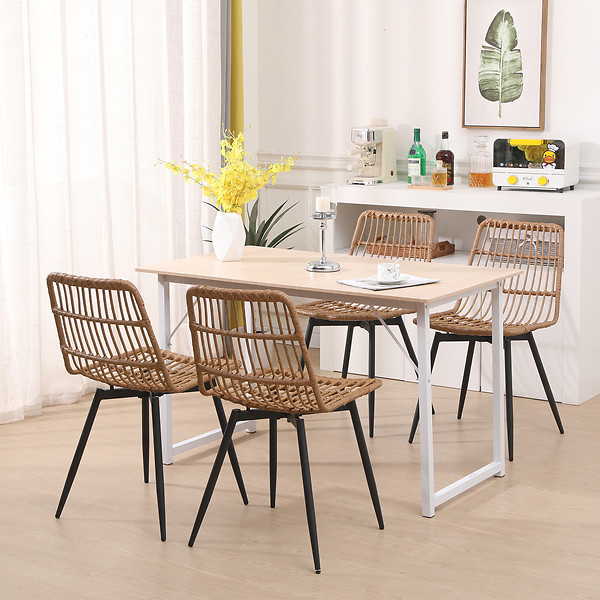 Zestaw 4 krzeseł z metalu i wikliny