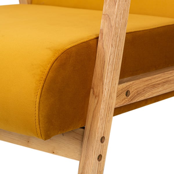 Fotel drewniany z żółtym aksamitem