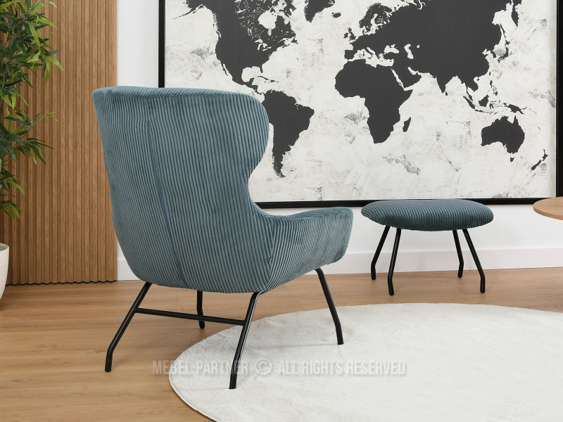 Beżowy Sztruksowy Fotel Conor Z Podnóżkiem Do Salonu