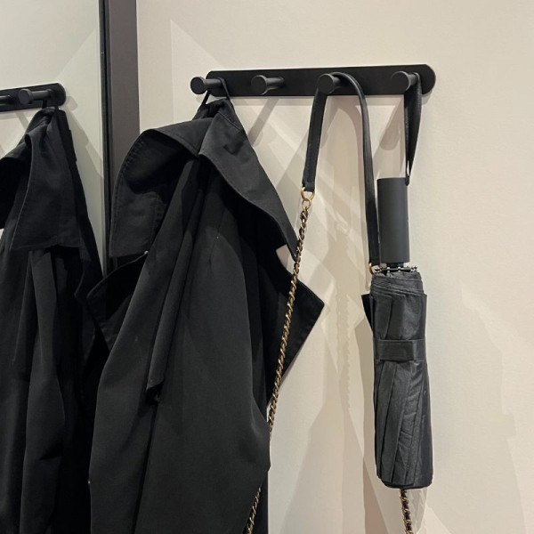 Wieszak na ubrania ścienny metalowy złoty do przedpokoju łazienki kuchni