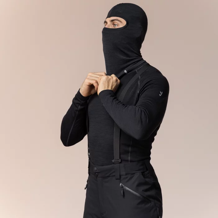 Ochranná kukla z jemnej merino vlny.