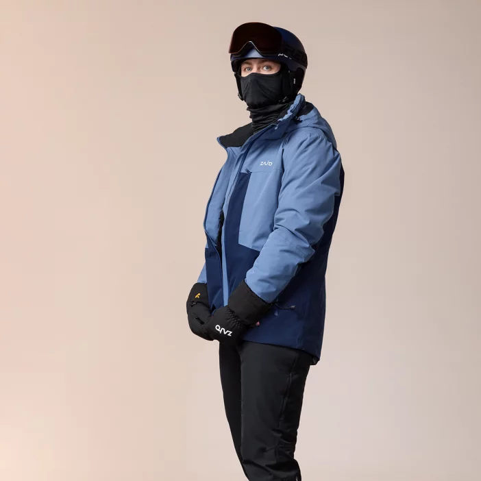 Odolná a nepremokavá lyžiarska bunda.