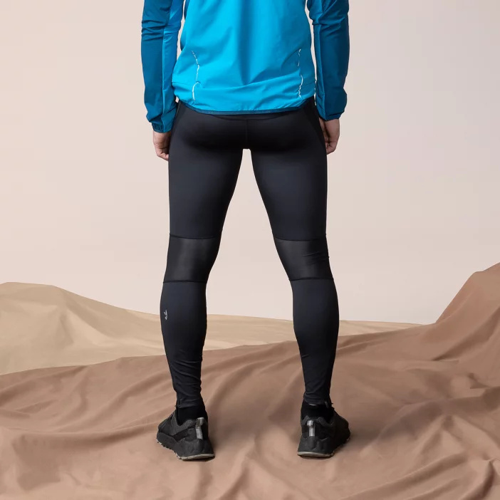 Pánske elastické priliehavé nohavice.