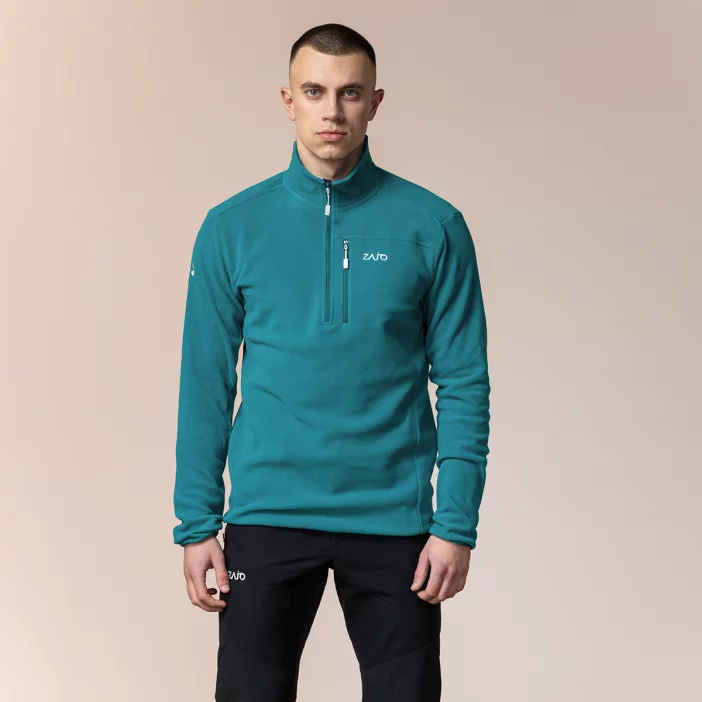 Hrejivý flisový Polartec rolák.