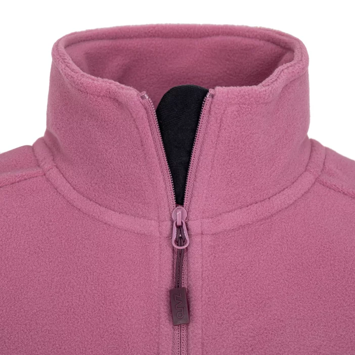 Hrejivý flisový Polartec rolák.