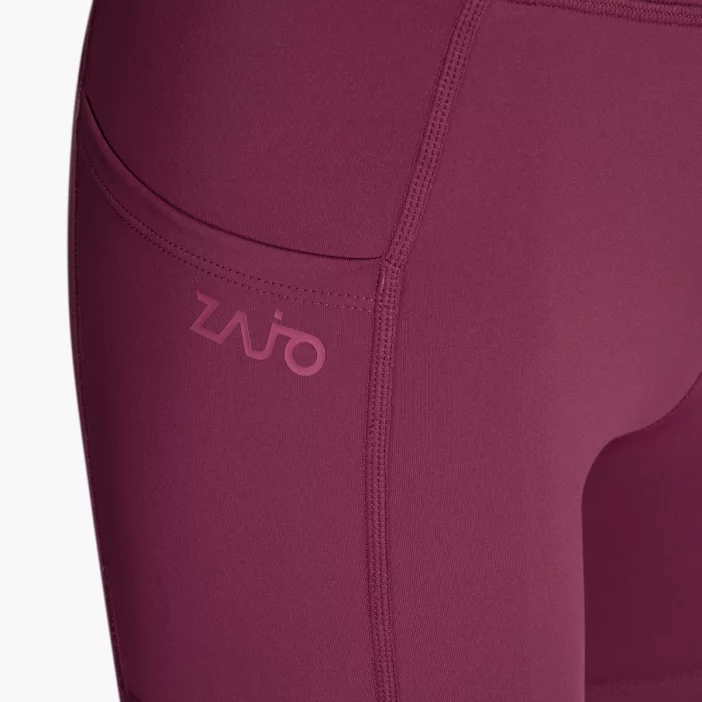 Ľahké dámske legínové šortky pre aktívny pohyb.