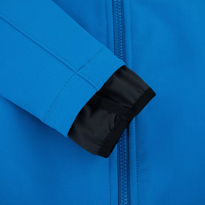 Vetruodolná a priedušná softshellová bunda