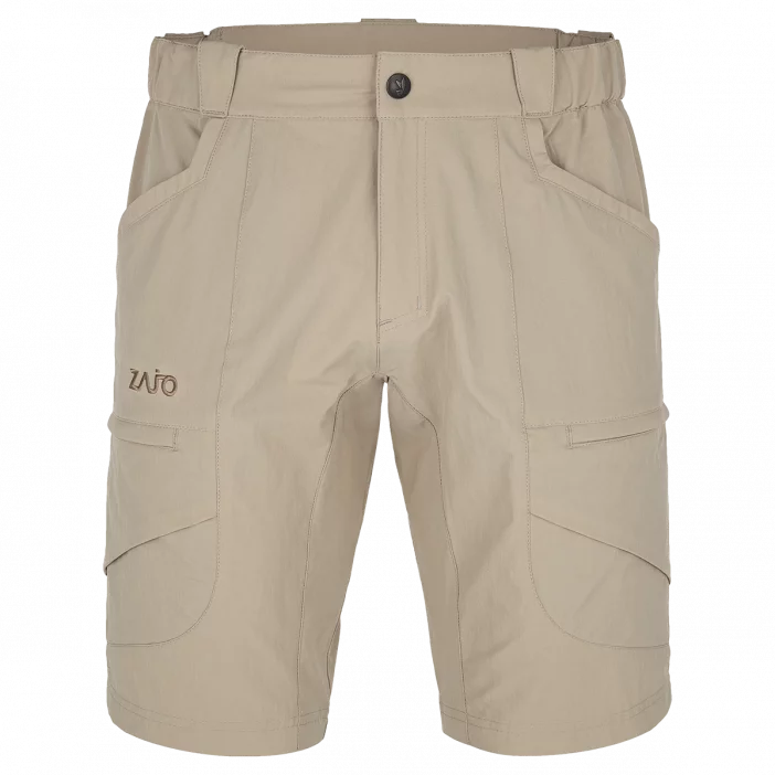 Odolné turistické šortky.