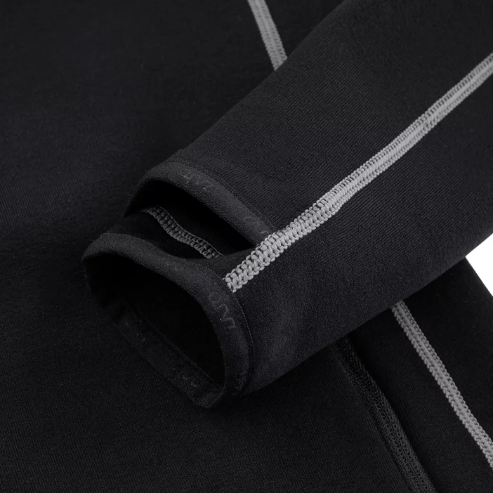 Odolná. strečová a hrejivá flisová Polartec bunda