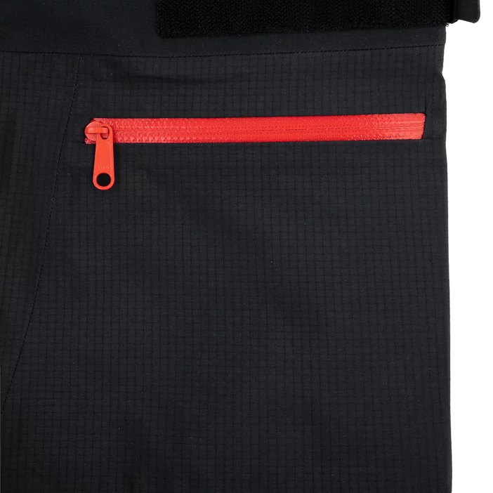 Nepremokavé hardshellové nohavice s priedušnou membránou