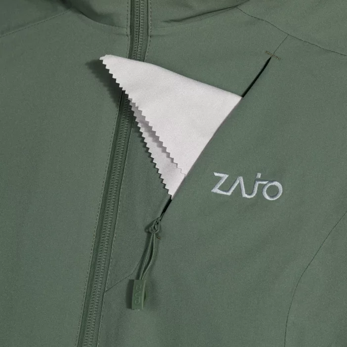 Odolná a nepremokavá lyžiarska bunda.