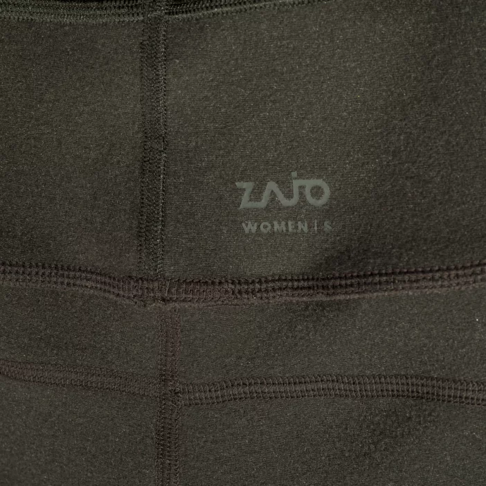 Odolné a zateplené turistické legíny