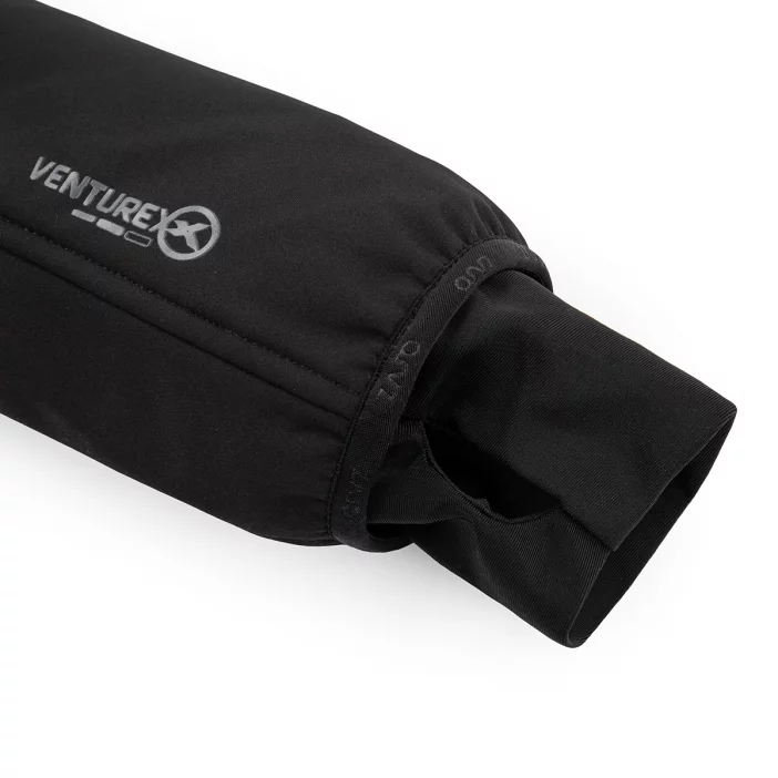 Zateplená a vetruodolná dámska softshellová bunda