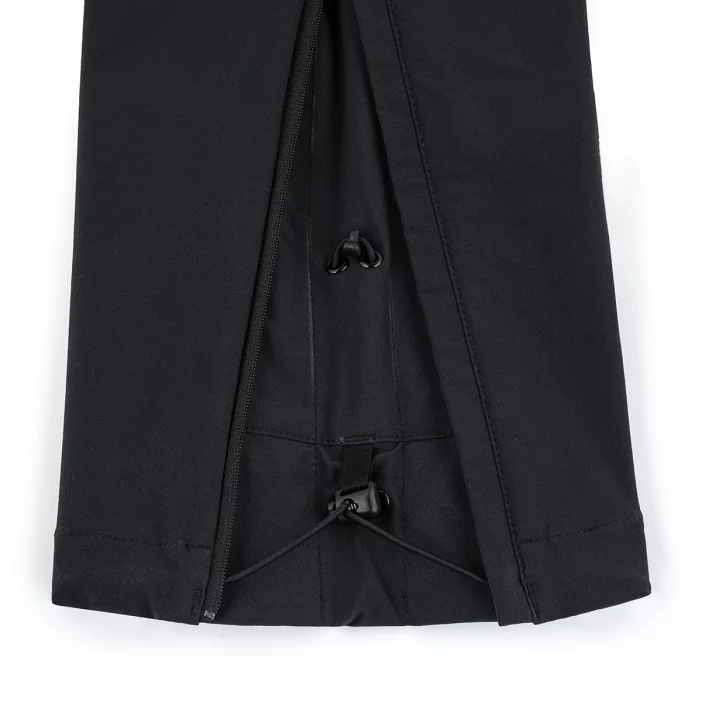 Ľahké a odolné softshellové turistické nohavice