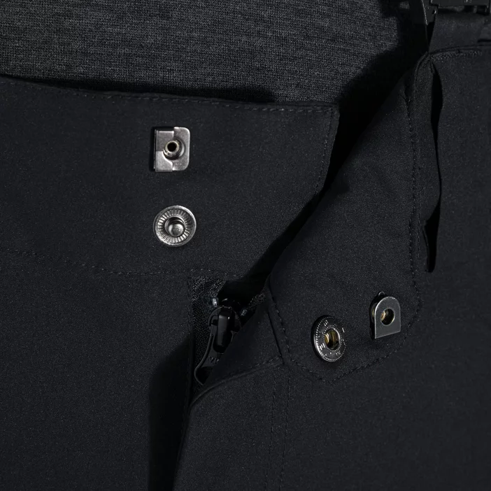 Odolné a nepremokavé lyžiarske nohavice.