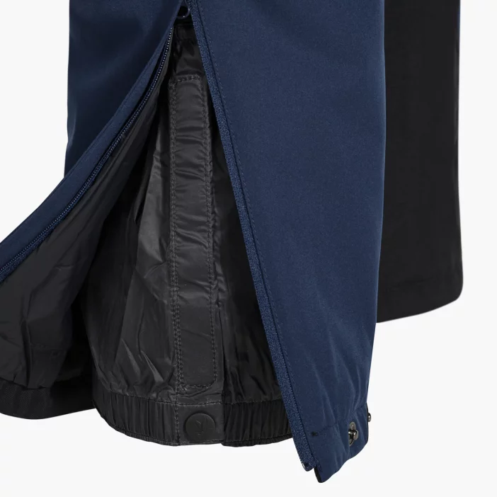 Odolné a nepremokavé lyžiarske nohavice.