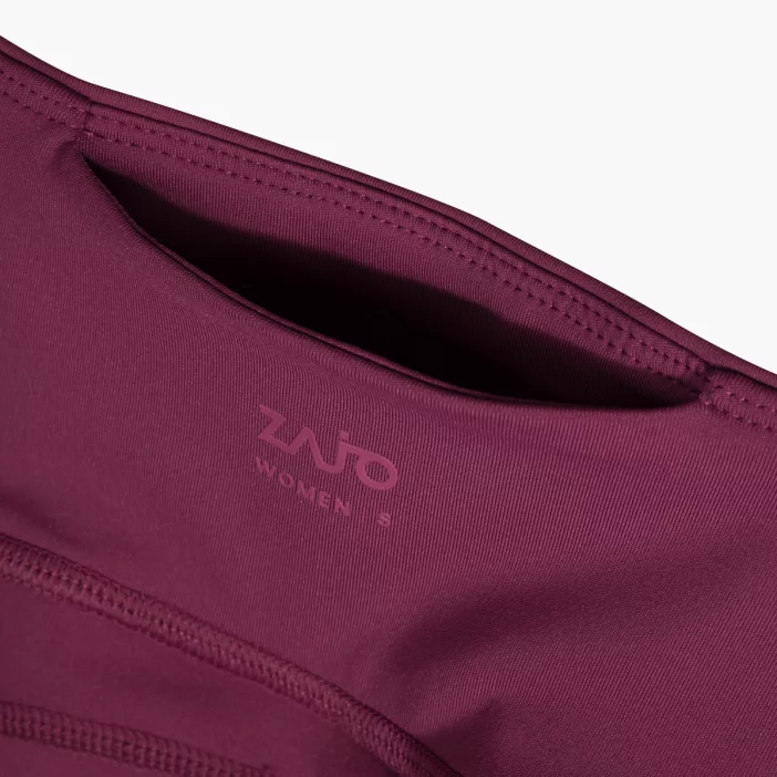 Ľahké dámske legínové šortky pre aktívny pohyb.