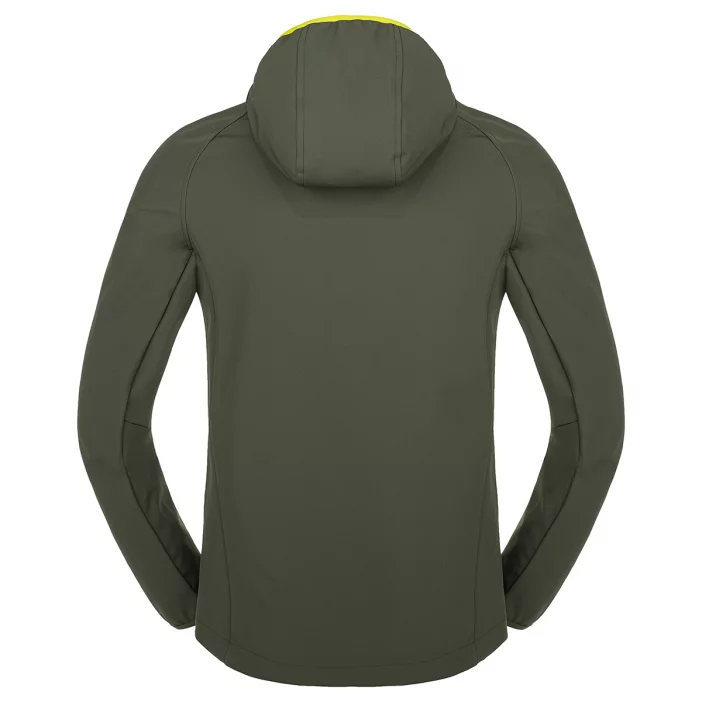 Ľahká a vetruodolná softshellová bunda.