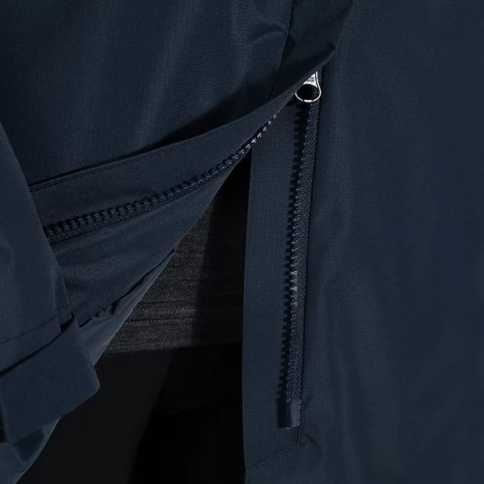 Ľahký a nepremokavý dámsky plášť.