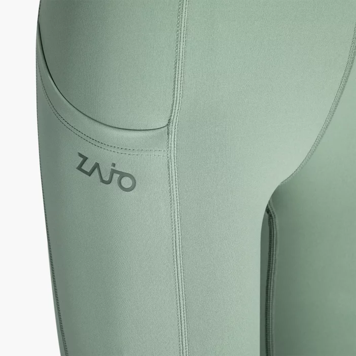 Ľahké dámske legíny so 7/8 dĺžkou pre aktívny pohyb.