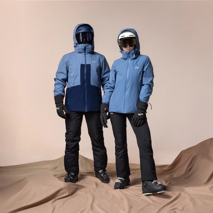 Odolná a nepremokavá lyžiarska bunda.