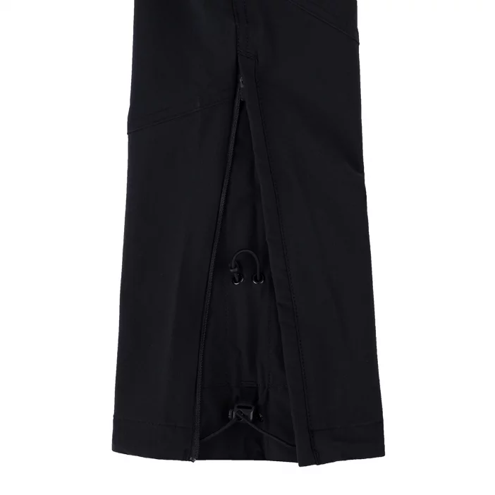 Ľahké a odolné softshellové turistické nohavice