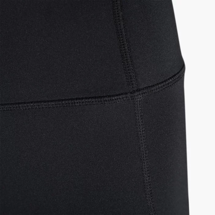 Ľahké dámske legíny so 7/8 dĺžkou pre aktívny pohyb.