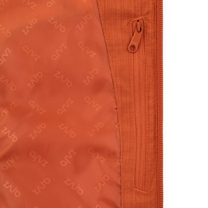 Nepremokavá bunda s priedušnými vlastnosťami