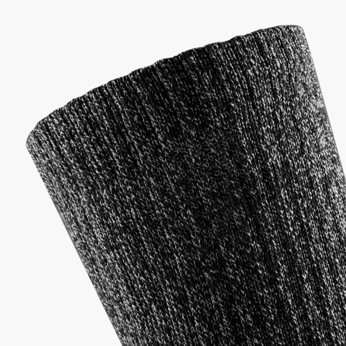 Teplé turistické ponožky s obsahom vlny.