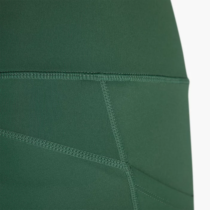 Ľahké dámske legíny so 7/8 dĺžkou pre aktívny pohyb.