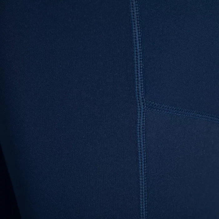 Ľahké dámske legíny so 7/8 dĺžkou pre aktívny pohyb.