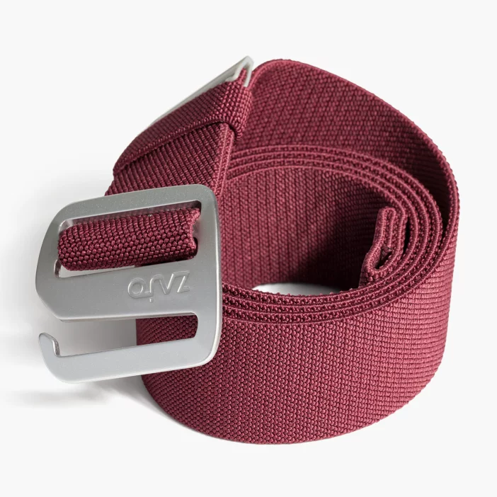 Technický elastický opasok pre extra pohodlie a voľnosť pohybu.