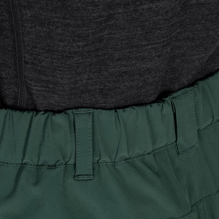 Odolné dámske turistické nohavice.