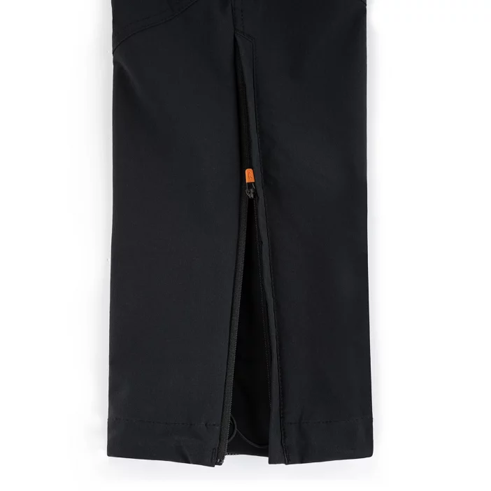 Ľahké a odolné softshellové turistické nohavice