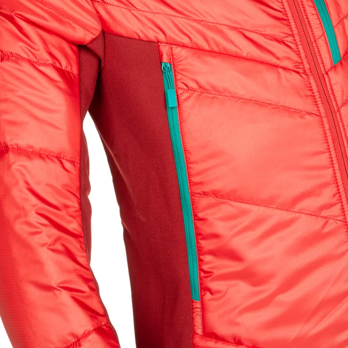 Technická hybridná bunda pre aktívny pohyb