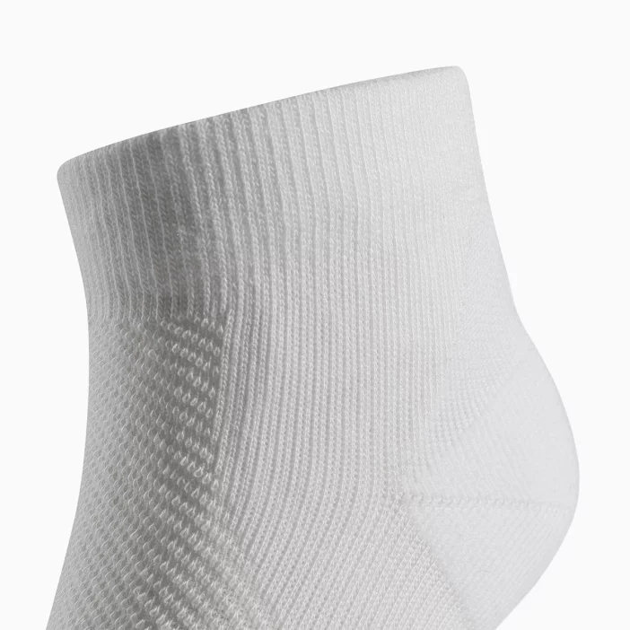 Priedušné a komfortné turistické ponožky.