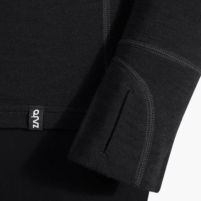 Hrejivý pánsky top z merino vlny