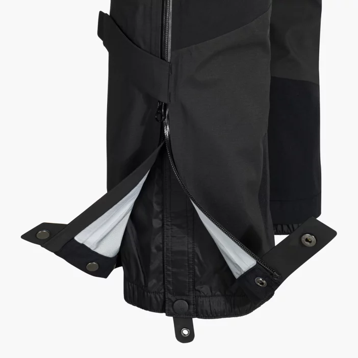 Nepremokavé hardshellové nohavice s priedušnou membránou