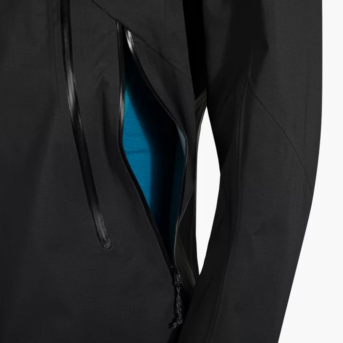 Nepremokavá hardshellová bunda s priedušnou membránou